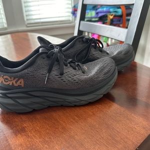 Hoka Clifton 8 Women's Size US6
